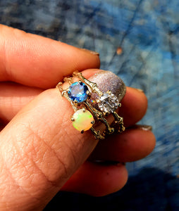 Twilight Twiglet Ring , 9k gold opal ring