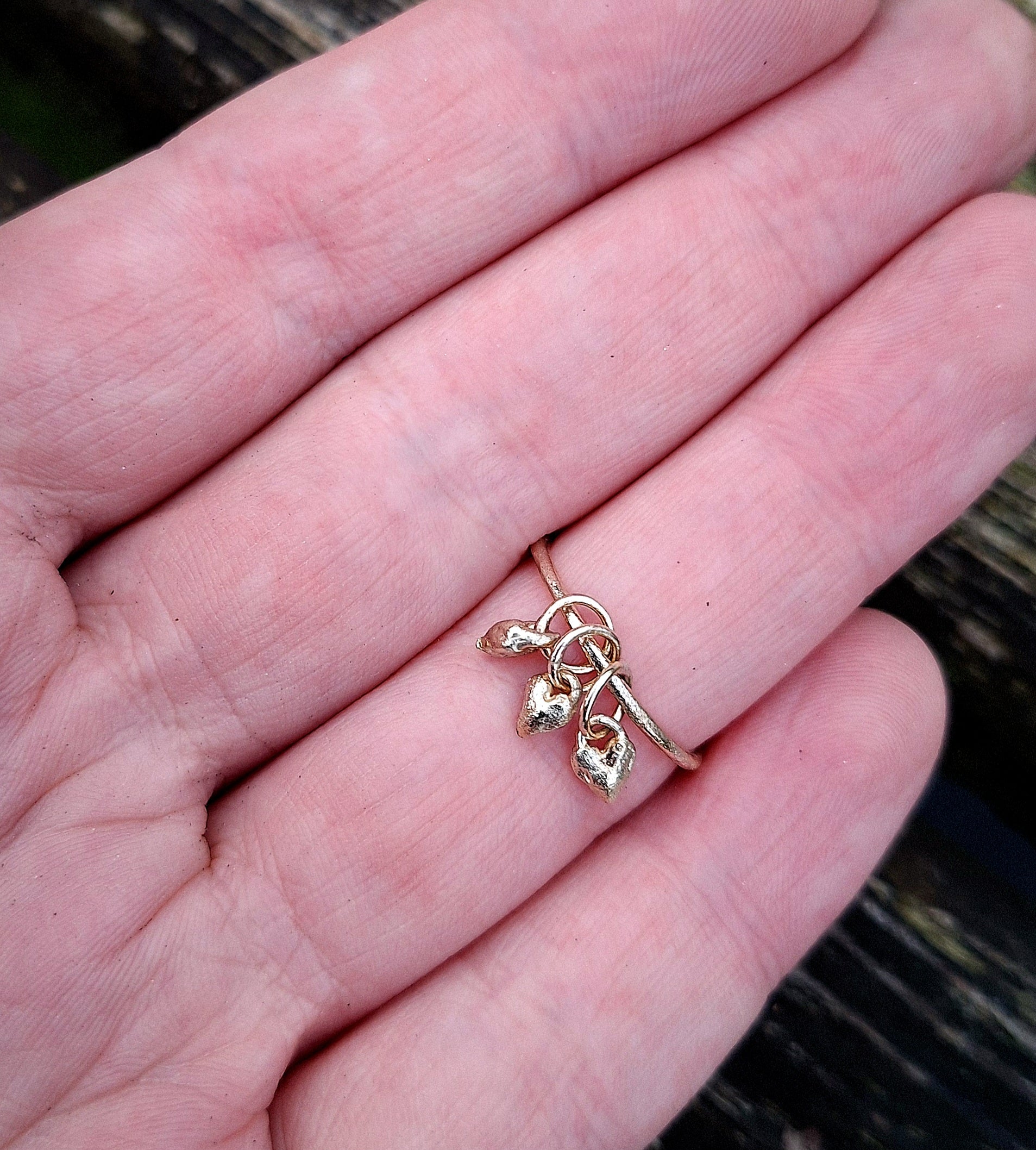 Heart fidget ring - 9k gold ring