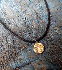 Sun Goddess choker pendant - 9k gold