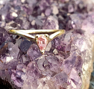 Pink Orion - 9k gold and pink sapphire ring