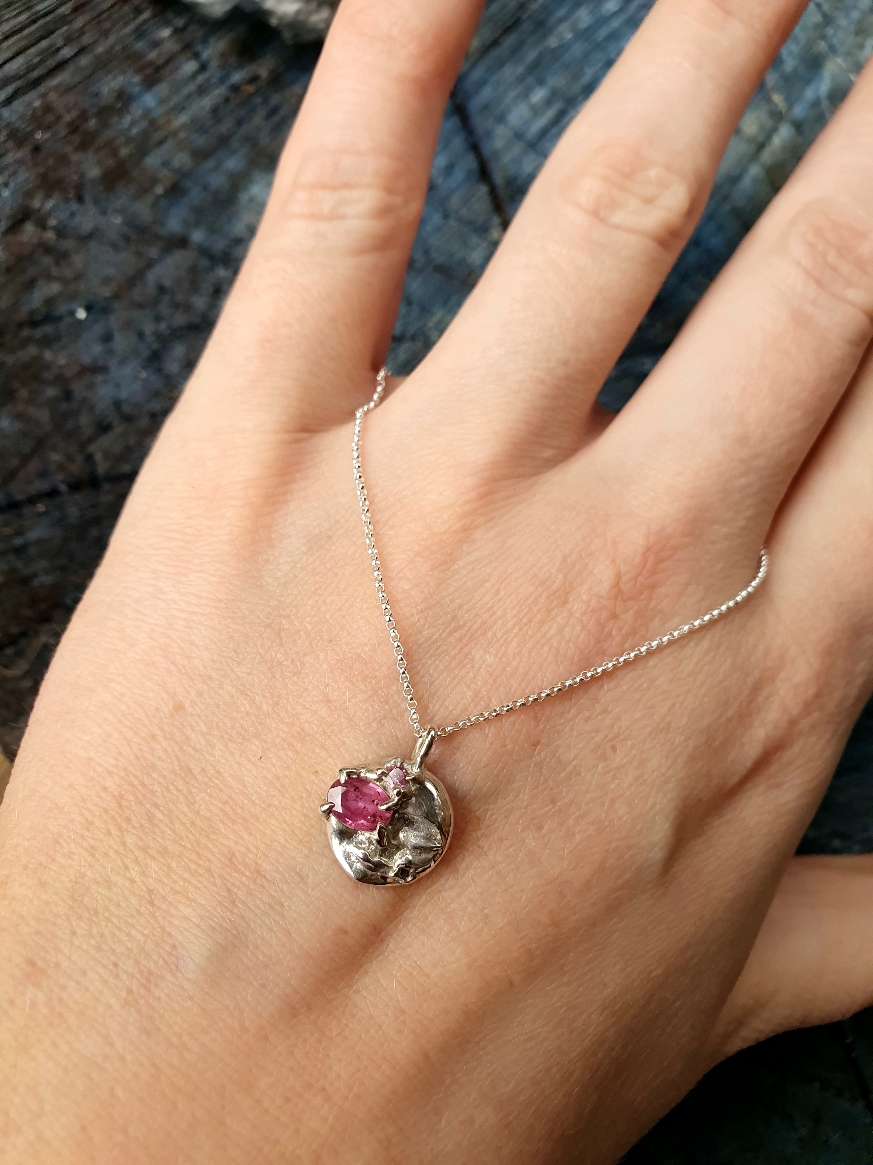 One Eyed Sulis - Sterling silver and pink sapphire