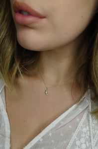 Danú Crescent Moon pendant - 9k gold necklace
